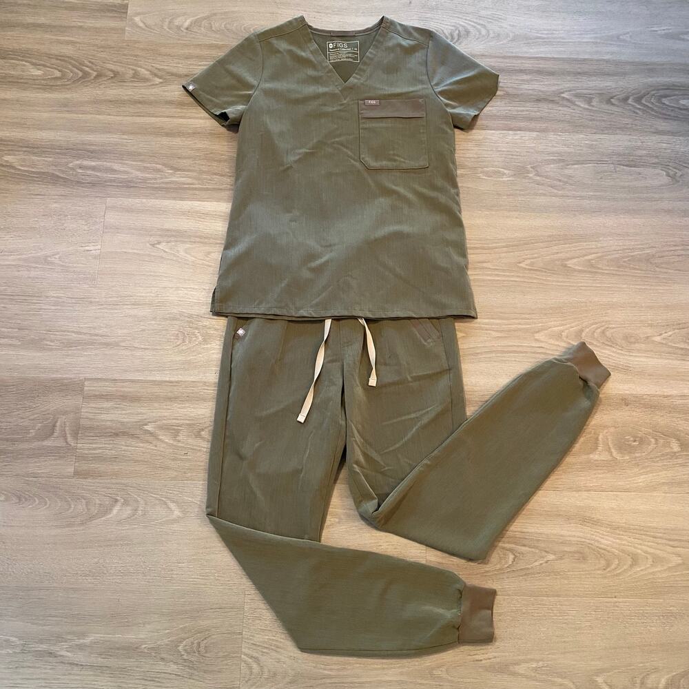 FIGS Green Caterina Top Zamora Jogger Pants Scrub Set Uniform Women size XS Tall